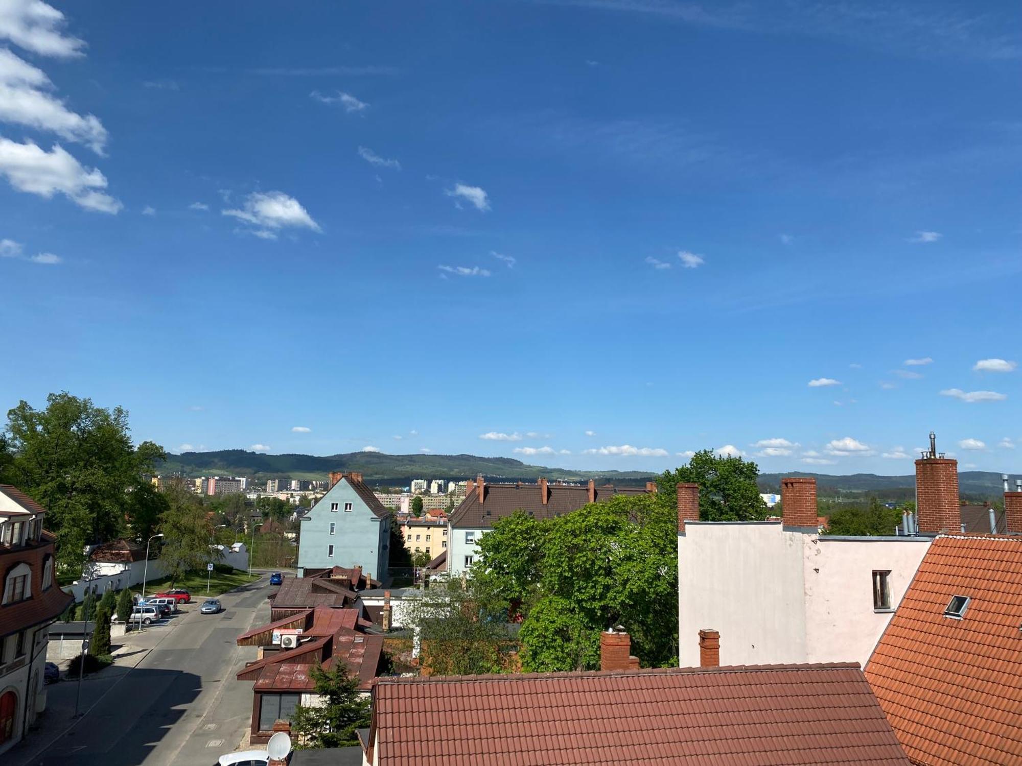 Apartament Bialy Jelenia Góra Eksteriør billede
